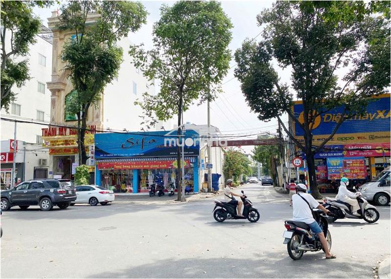 Mặt bằng kinh doanh ngay bùng binh đường 30/4, phường thủ dầu một