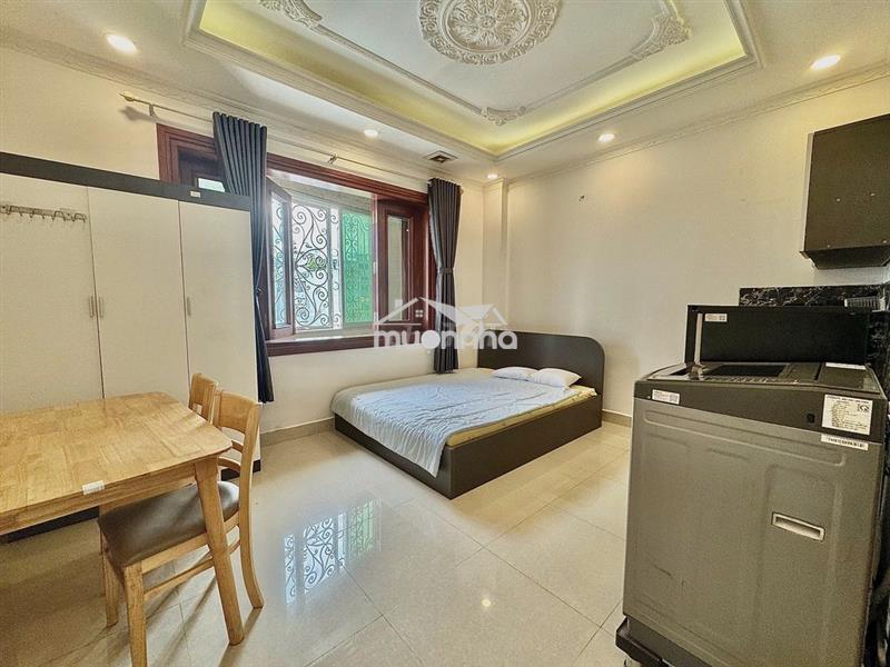 Cho thuê căn hộ studio q1_full nội thất_mặt tiền_gần chợ tân định_lift