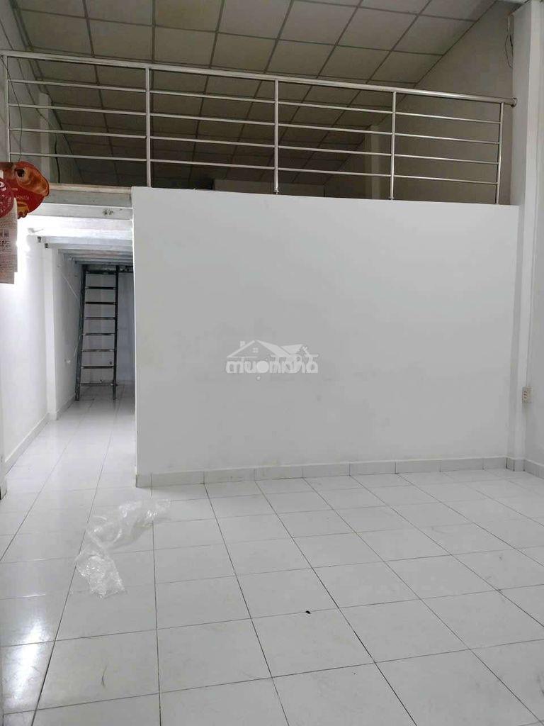 5 x 12m ngay đầm sen