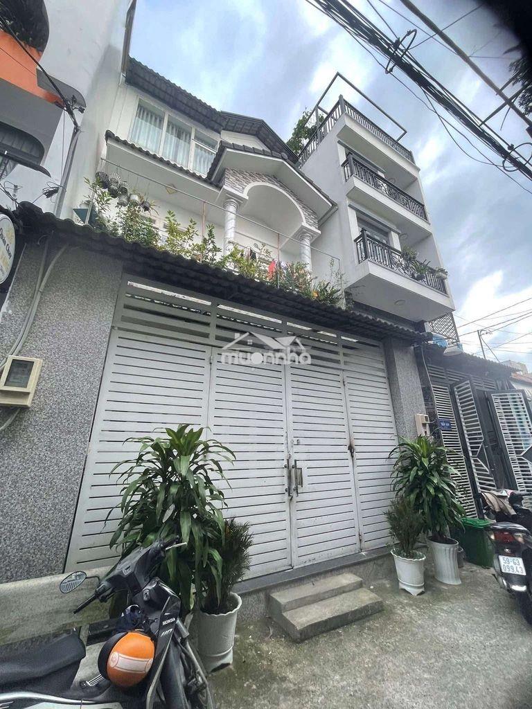 Giảm 700 tr nhà ngang rộng 6,2x16m đúc 3 lầu thới an 11