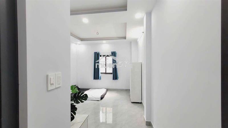 Chdv cửa sổ - full nội thất - 4,2tr