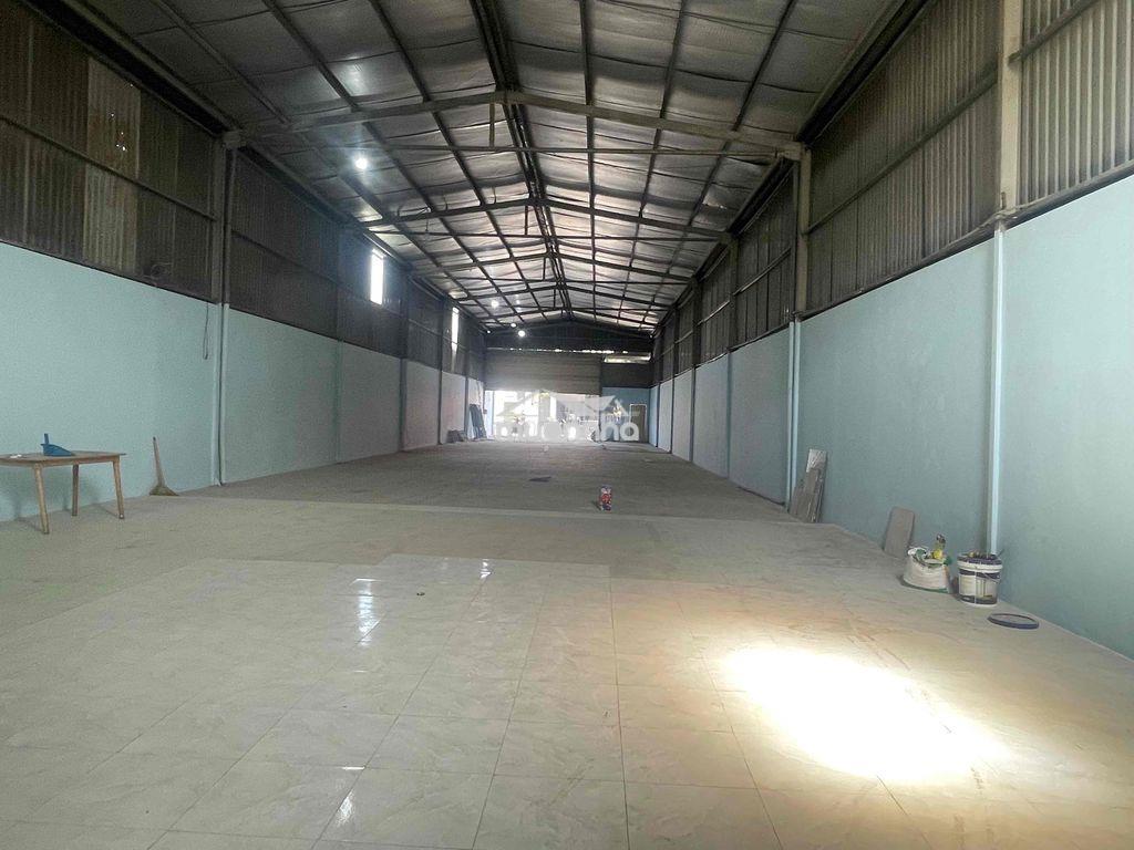 Cho thuê xưởng bình chuẩn thuạn an 400m2 - 3