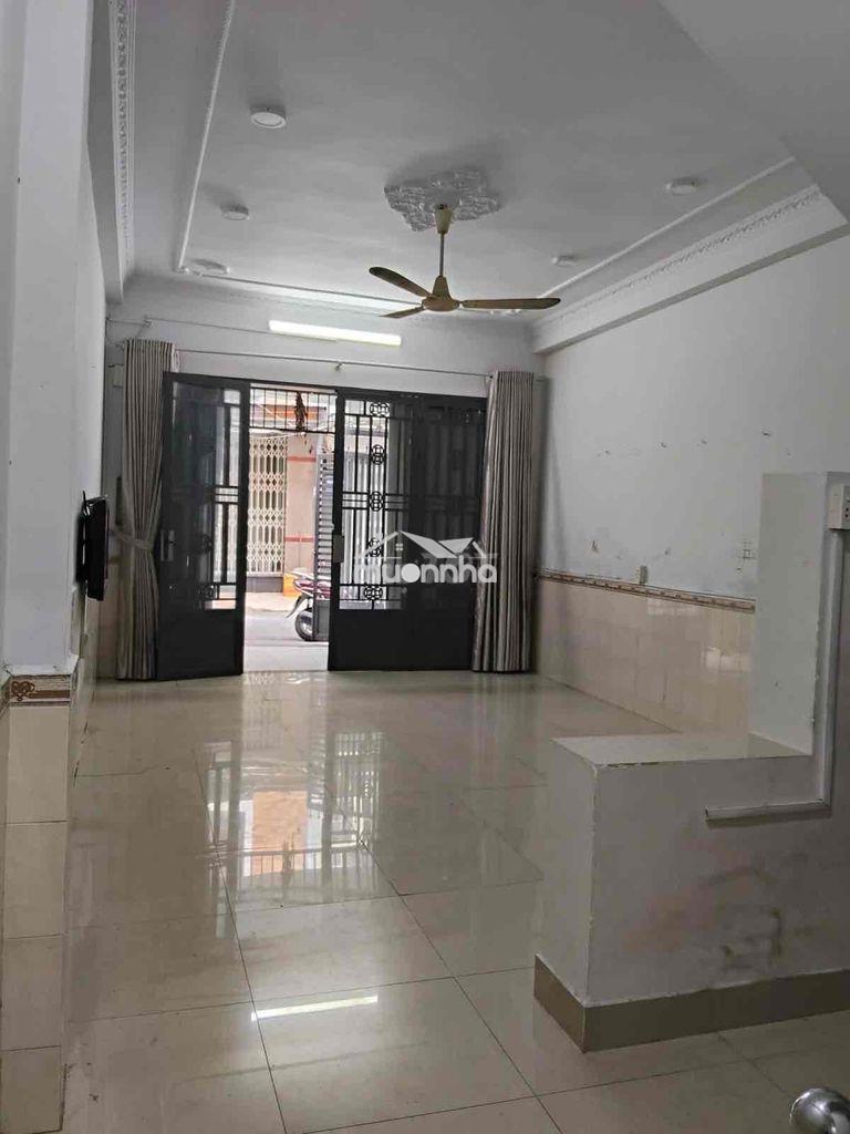 Bán nhà 2 tầng hxh trung tâm q7: 4x17m, 2pn, 2wc giá cực tốt: 7 tỷ 950 - 4