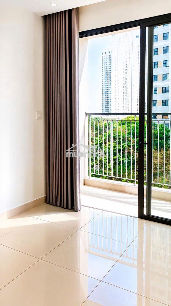 Kẹt tiền bán gấp căn hộ vinhomes grand park 2pn 2wc