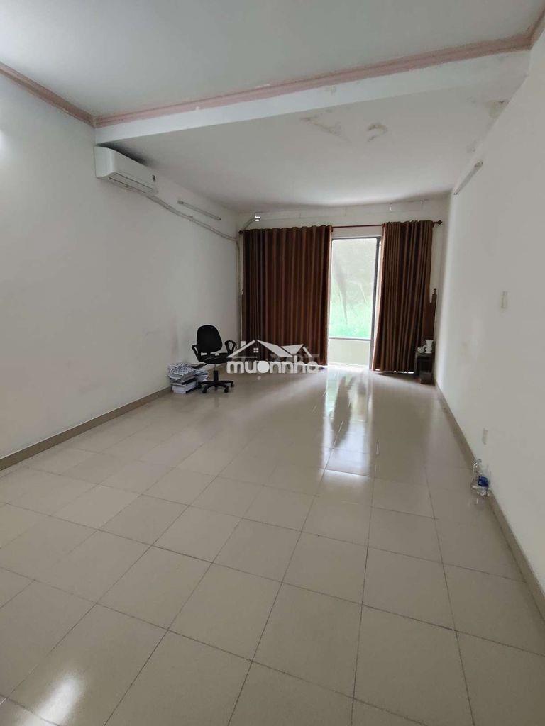 Him lam linh chiểu, đối diện công viên, 1t2l 4pn. sát hoàng diệu 2 - 2