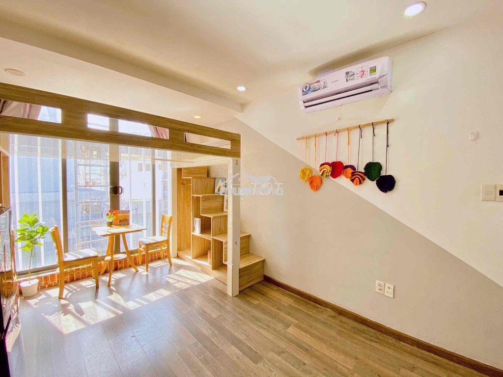 Duplex cửa sổ đón nắng thiết kế ấm cúng - 3