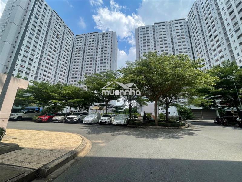 Bán căn hộ đã có sổ mặt tiền nguyễn văn linh hqc plaza