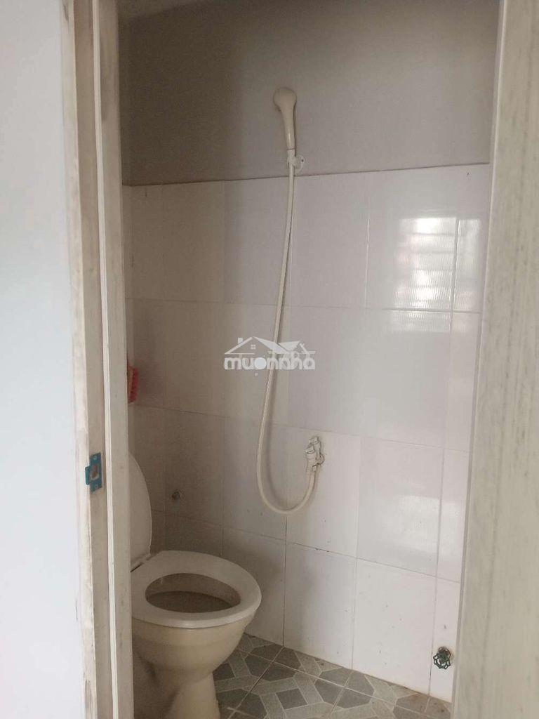 Cho nữ thuê phòng trọ - 4