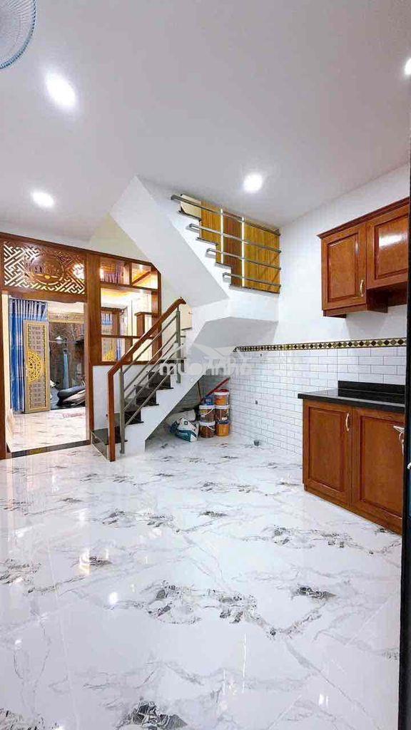 Bán nhà đẹp 2 tầng vào ở ngay. - 4