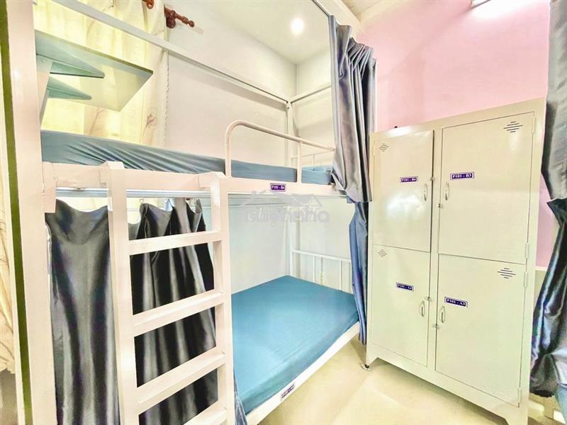Ktx nam ngay spkt2, khu cnc, full nội thất tiện nghi, giờ tự do