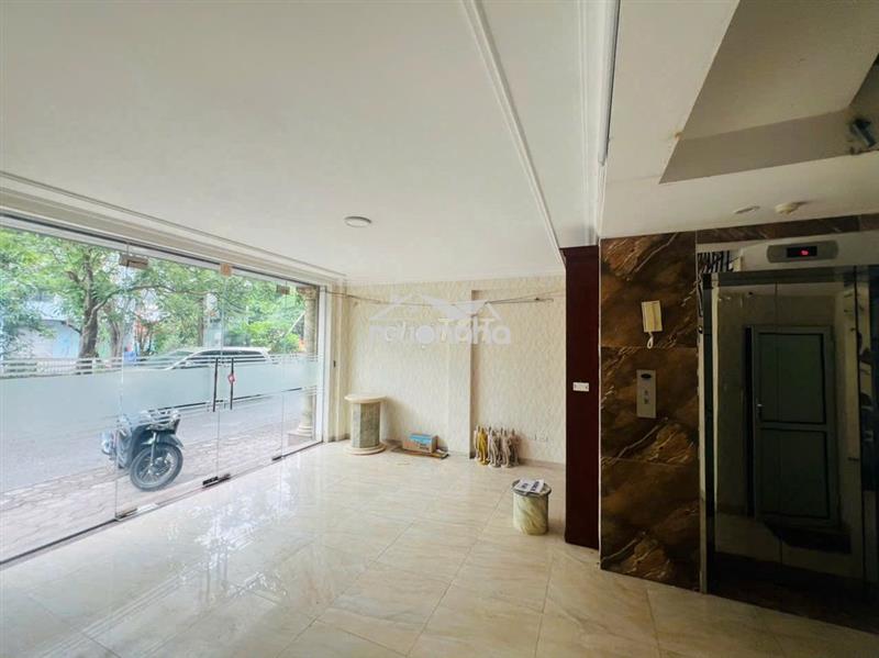Cho thuê tòa nhà trường chinh 7 tầng thang máy - vừa ở vừa kinh doanh