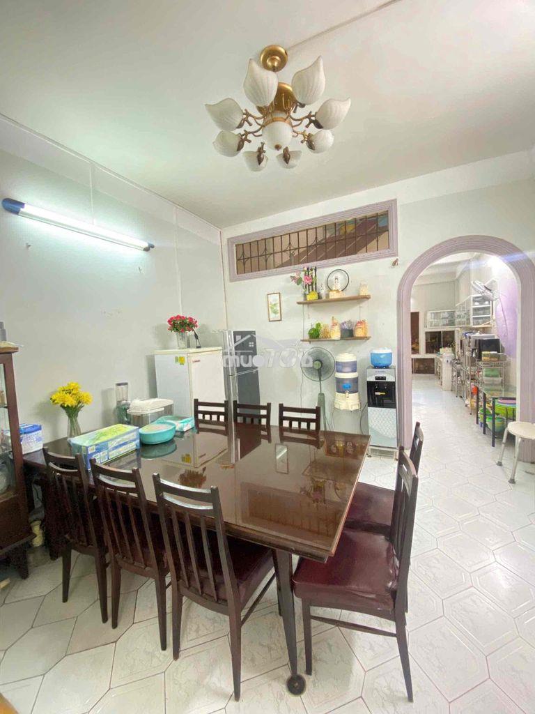351 lê đại hành - 10.8 tỷ - [4m x 22m] - 3 tầng - hẻm xe hơi - 3
