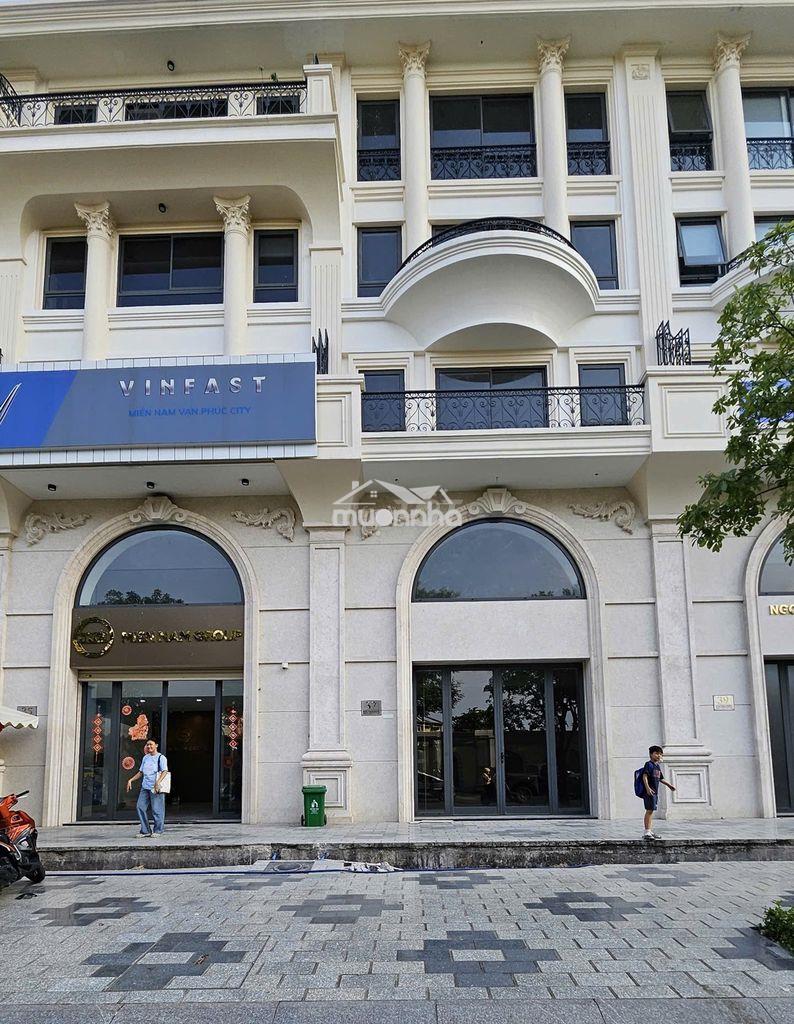 Cho thuê văn phòng full nội thất có vat cho doanh nghiệp vạn phúc city