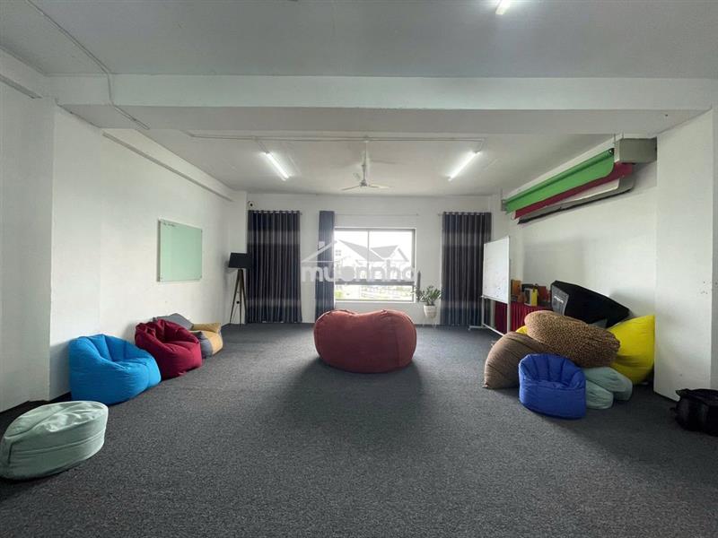 Cho thuê văn phòng 75m² tầng 4 giá chỉ 13 triệu - vạn phúc city