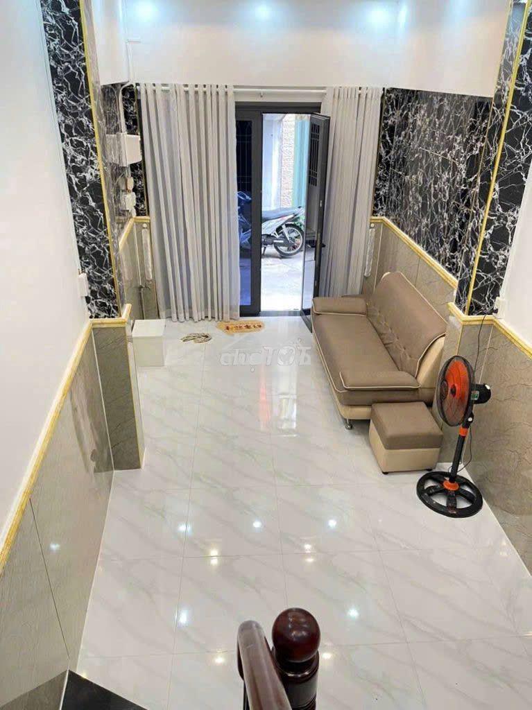 Nhà nc gần chợ cao đạt cầu chữ y nguyễn biểu hướng trần hưng đạo 