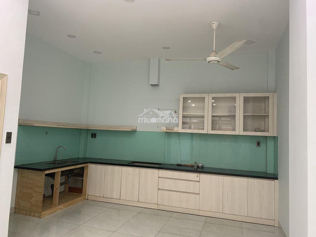 Cho thuê nhà nguyên căn 1 trệt, 1 lầu , 2 phòng ngủ, 2 nhà vệ sinh - 4