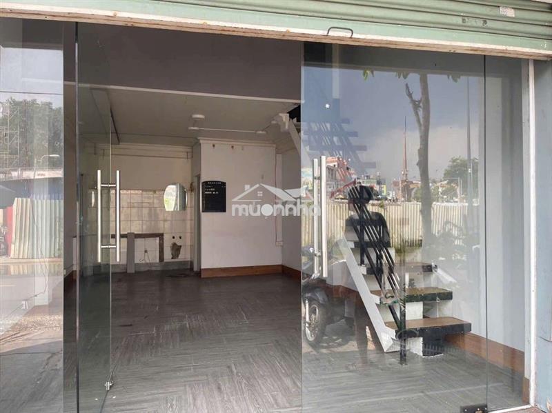Cho thiê mặt tiền kinh doanh đường ngô quyền