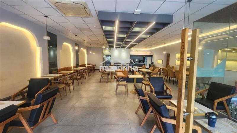 Cho thuê văn phòng 200m2 tầng trệt an khánh q2