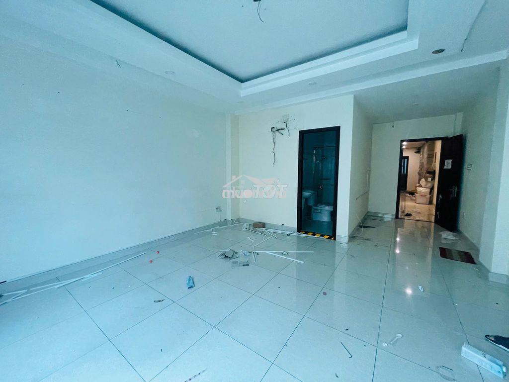 Có thang máy - nhà an dương vương, q5 - dt 5x24m, hầm 3tầng - 3