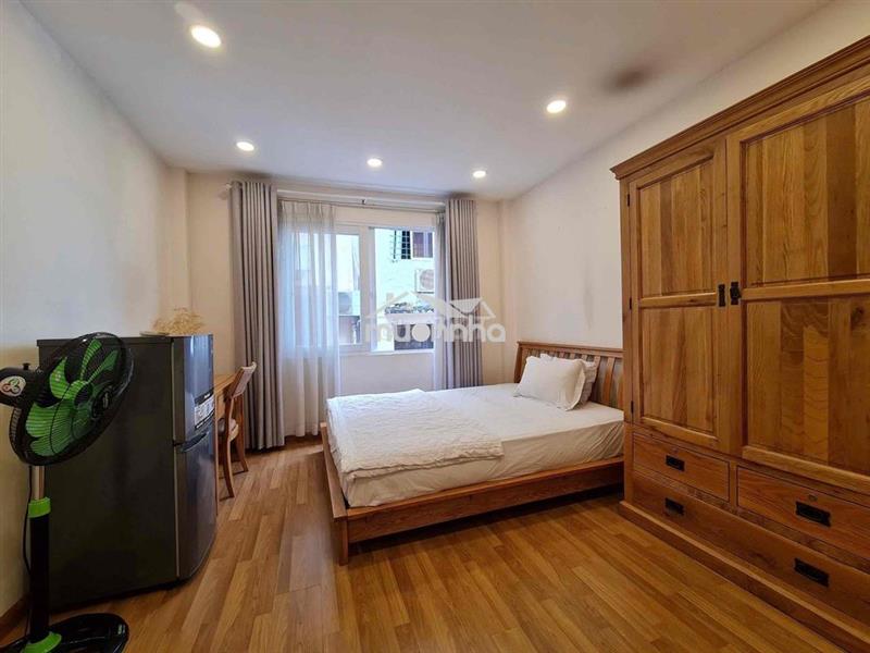 Nhà làm bnb khu vip q1 full nội thất