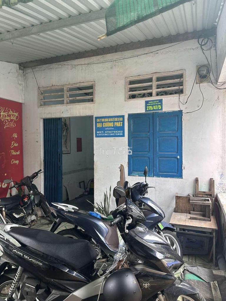 Bán nhà 42m2 thủ dầu một hcm (bd cũ ) giá 820tr