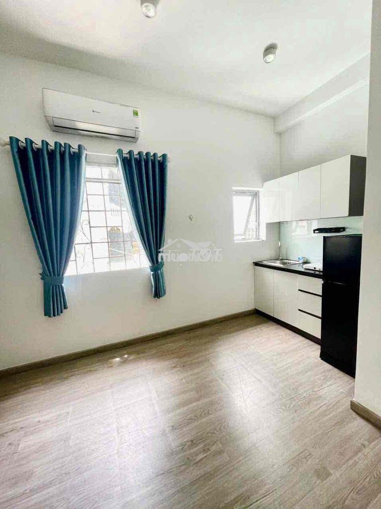 Phòng có cửa sổ thoáng - đường trần quốc hoàn, tân bình (sát sân bay) - 3