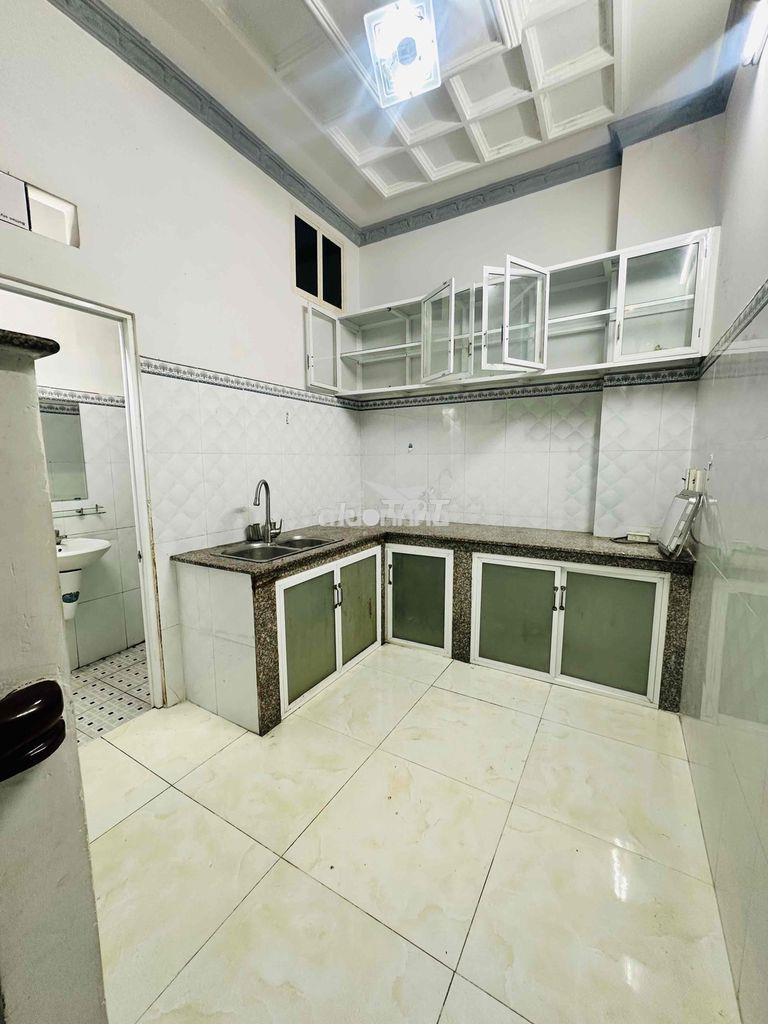 Hẻm xe tải 2 lầu 3pn 2 máy lạnh phòng giặc - 3