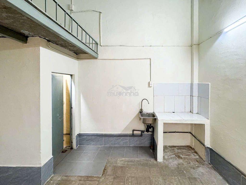 Chính chủ cho thuê gần làng đại học - 3