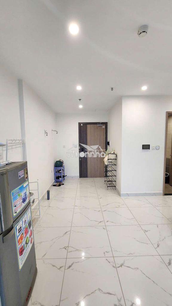 Cho thuê căn hộ 2pn2wc nhà trống có  rèm, tủ lạnh. - 2