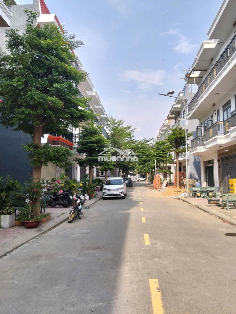 Nhà ngã 6 an phú, đối diện chợ đông phú a, full nội thất, chỉ 4ty350 - 2