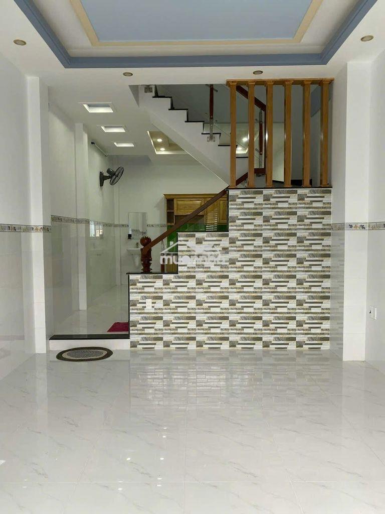 Cho thuê nhà nguyên căn hẻm 3m, 4 x 10, t+l đúc, 8tr/ tháng