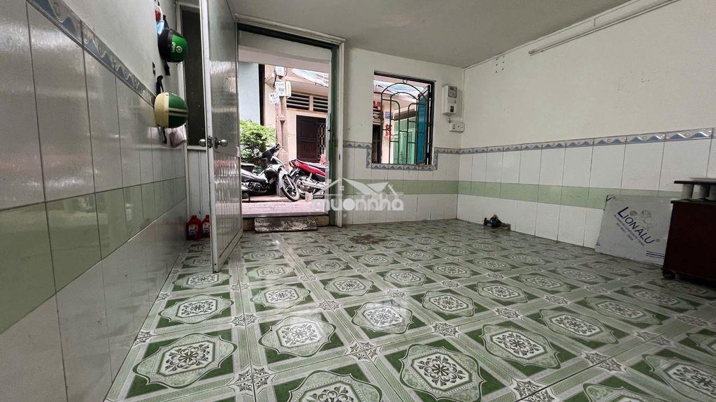 Bán nhà tiện xây dựng mới hẻm rộng 3m thông bến bình đông p13 q8  - 3