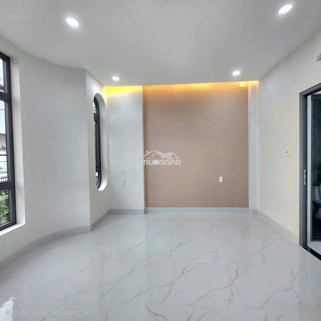 Nhà mới 4 tầng vào ở ngay - 50m2 ngang 4,5 nở hậu- gần vinhome - - 4