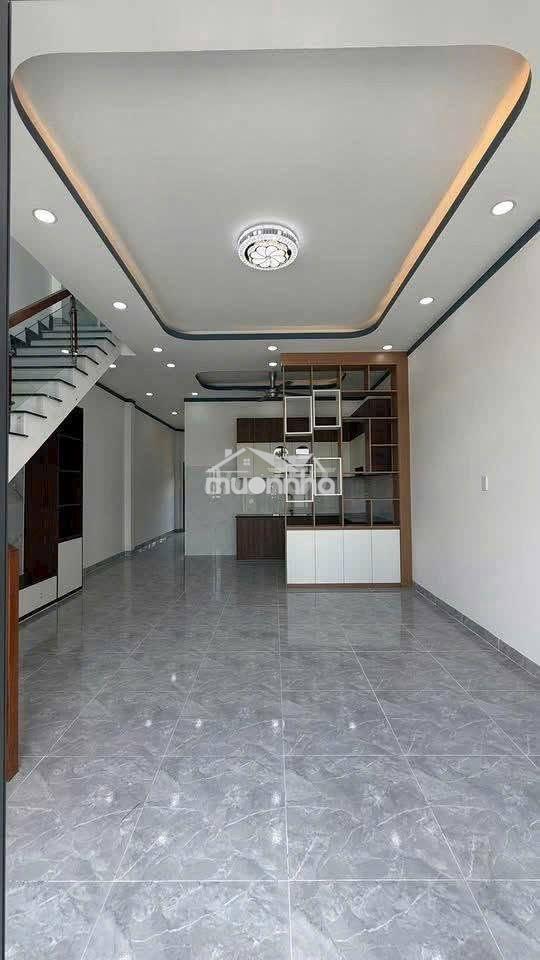 Bán nhà 1 trệt 1 lầu có sẵn hợp đồng thuê 2 năm ngay kcn vsip2 - 2