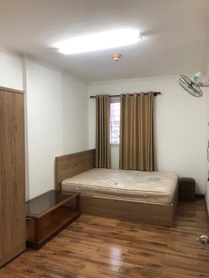 Cần cho thuê căn hộ central garden quận 1, dt : 81 m2, 2pn, giá : 12 tr/th,  - 3