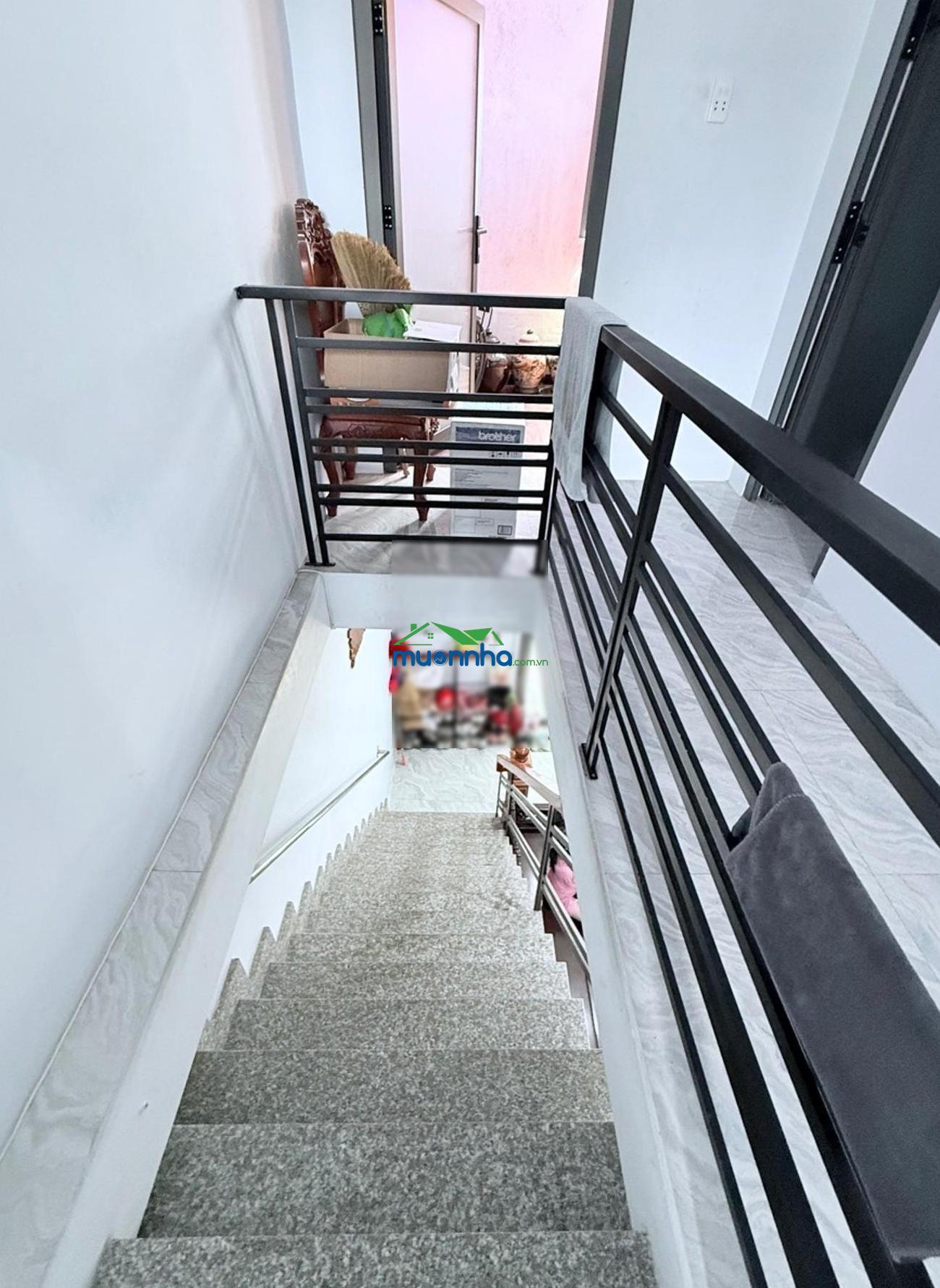 Bình thạnh nhà 2 mặt hẻm ngang 5.5m 55m2 chỉ gần 8 tỷ