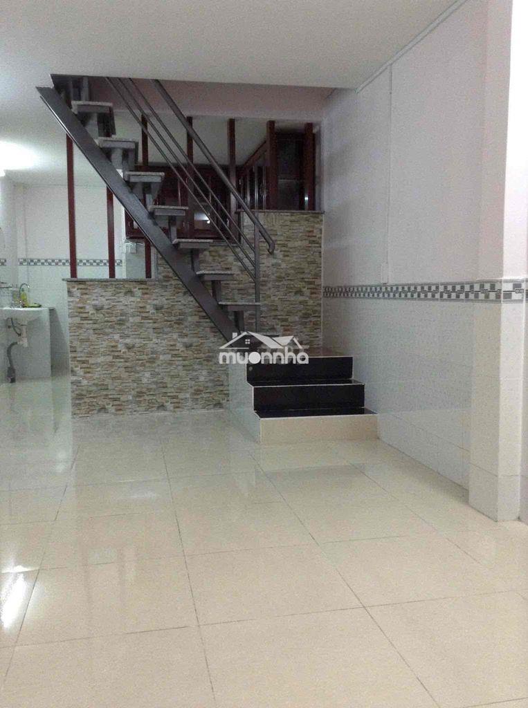 Nhà đường số 8  dt :3.3x13m 1 lửng 2 phòng - 3
