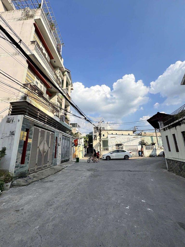 5,1 tỷ  - 68m2 đất thổ cư, đường xe hơi, gần hoàng diệu 2 - linh trung - 3