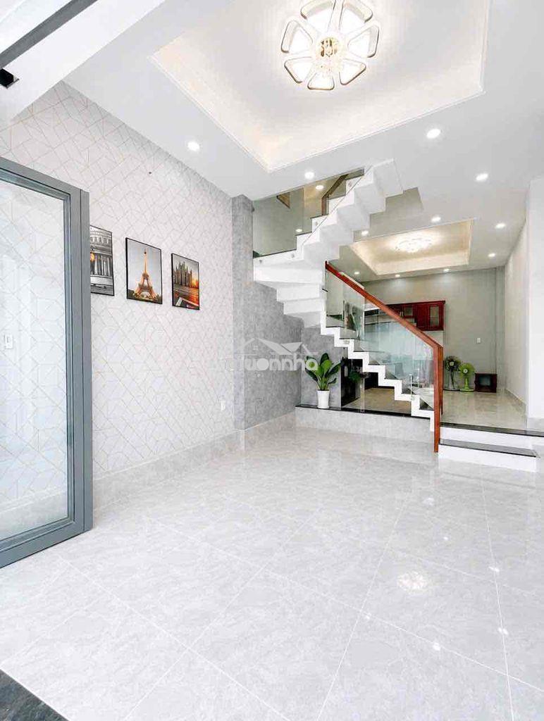 Nhà hẻm xe tải thông 5pn - 2
