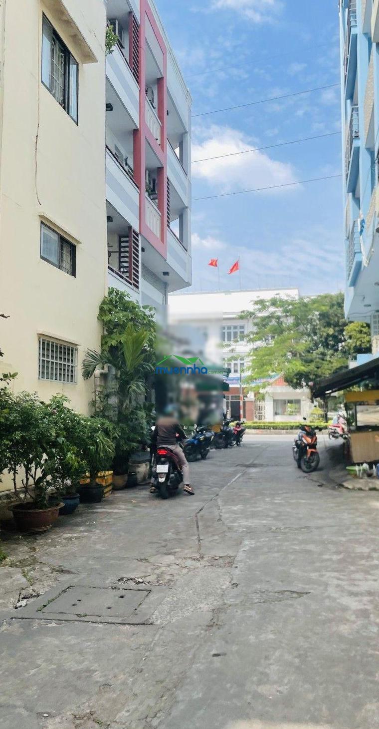 Kẹt vốn giảm 500tr 4m x 16m 4 tầng nở hậu 5m6 hẻm ô tô ngay ủy ban quận rất gấp bán - 2