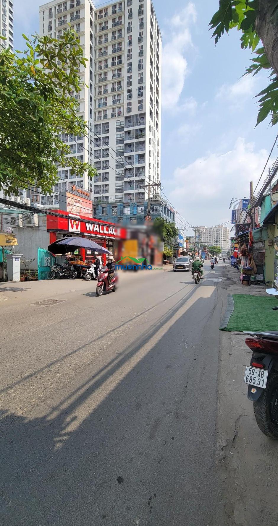 Sát mặt tiền nguyễn duy trinh q2, hẻm xe máy, tương lai mở đường to chỉ đầu năm sau, giá 7,8 tỷ