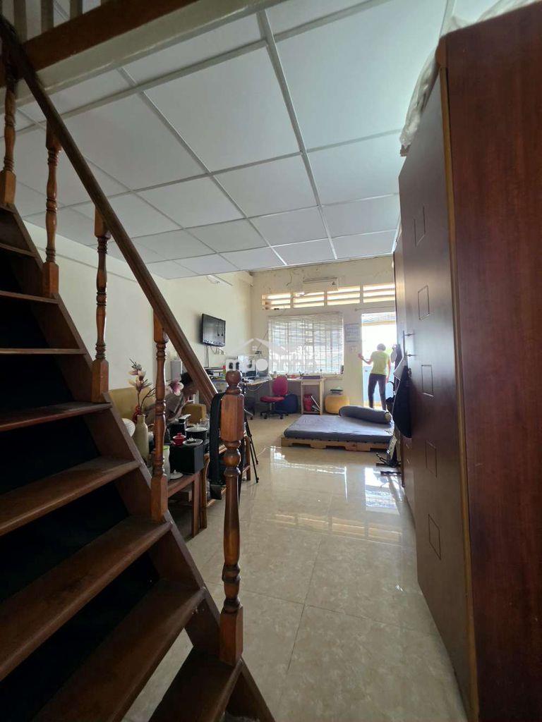 Cho thuê 2pn - tách bếp, 2 ban công 100m2 - nơ trang long - bình thạnh - 4