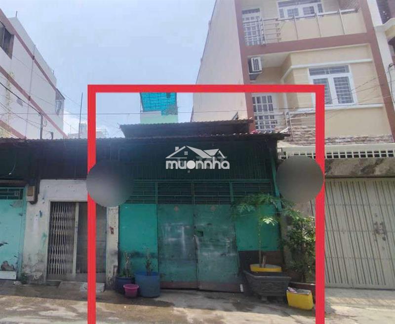 80tr/m2...bán nhà nát ngay vòng xoay đầm sen hẽm 8m giá quá rẻ