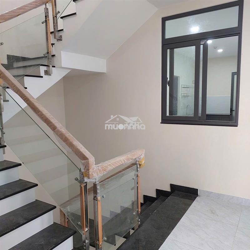 Đầu tháng 8 có phòng trống tại cầu năm lý, đỗ xuân hợp, liên phường