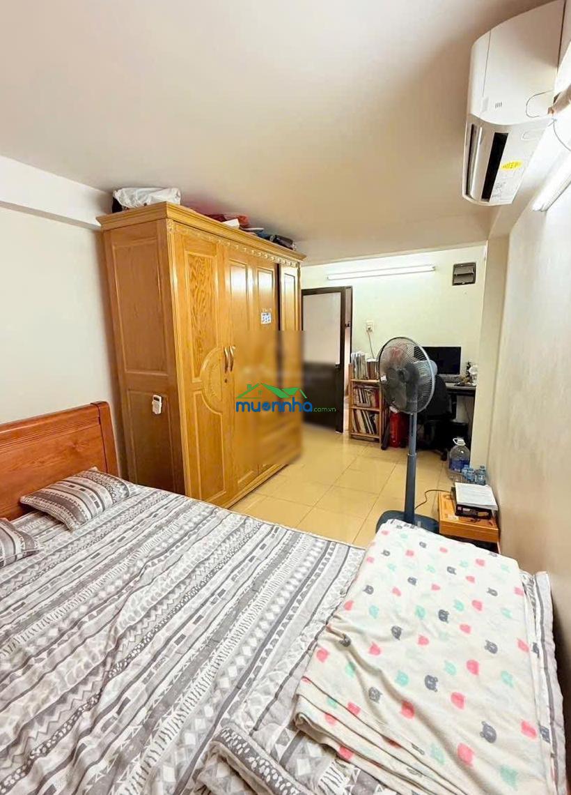 Tân bình ngay nhà ga t3 sân bay 4 tầng btct hoàn công đủ giá 3,65 tỷ