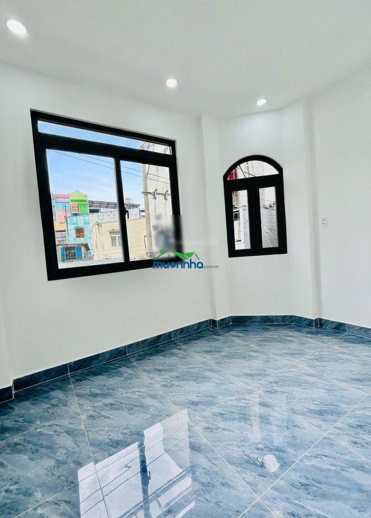 Bán nhà quận 6,nhà mới đẹp ,50m2 sàn,chỉ 3 tỷ x tặng nội thất