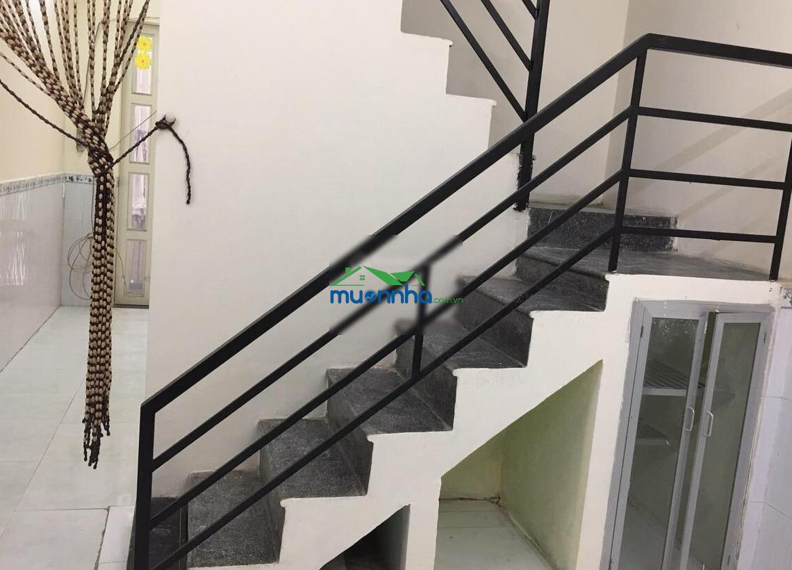 Bán nhà riêng 70m2 sổ hồng riêng