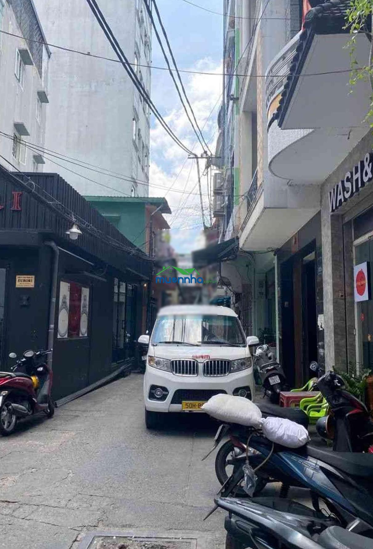 9 tỷ 800 - 60m2 - ngang 5.1 - hẻm xe hơi - cống quỳnh q1