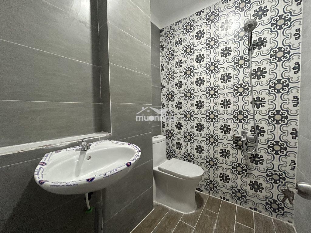 Phòng cao cấp xây mới  2**tr,hà huy giáp - 3