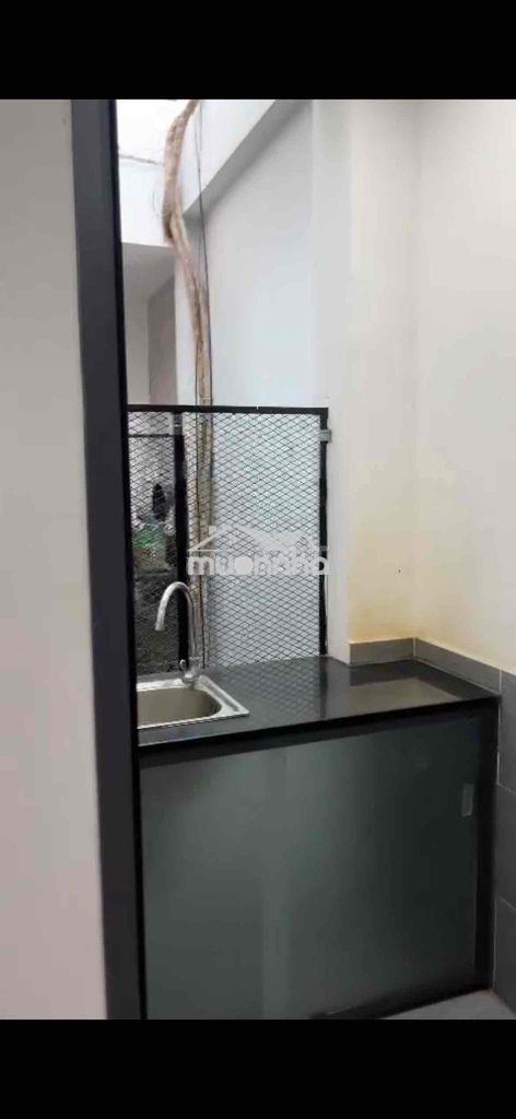 Pass phòng hà huy giáp, gần đại học ntt